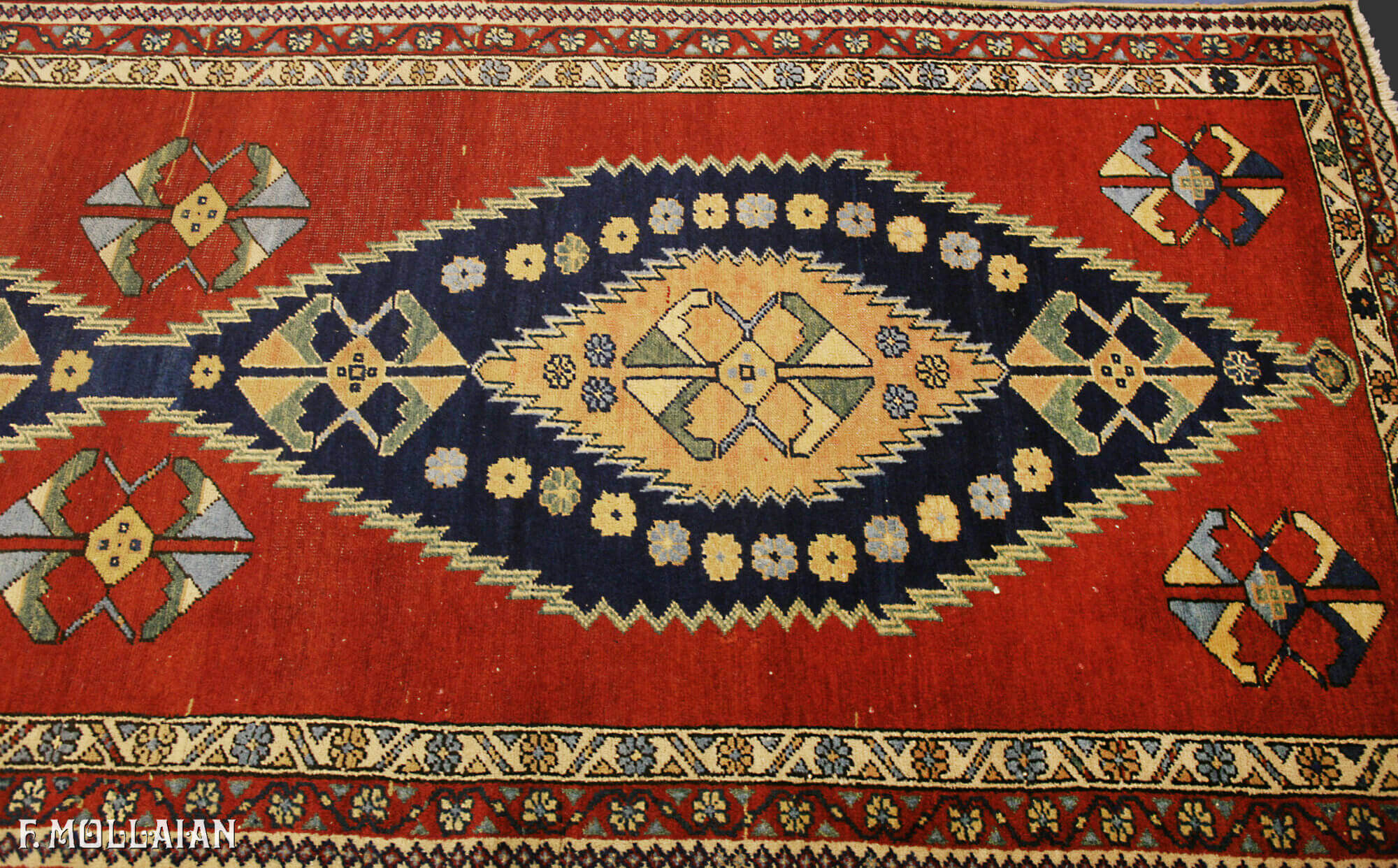 Antique Persian Bakshaish Runner n°:52769840